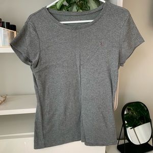 Grey Tommy shirt